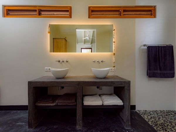 Bonaire Home 982659