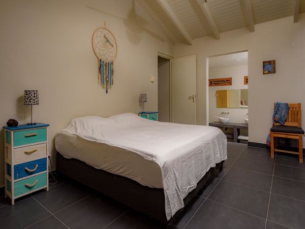 Bonaire Home 982659