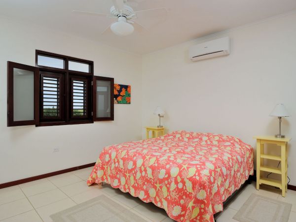 Bonaire Condo 982667