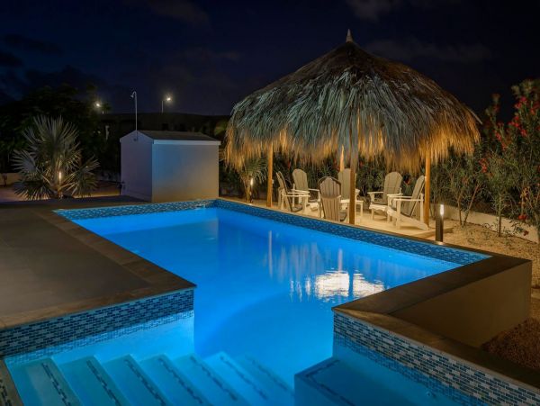 Bonaire Home 982670