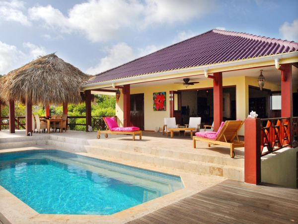 Bonaire Home 982673
