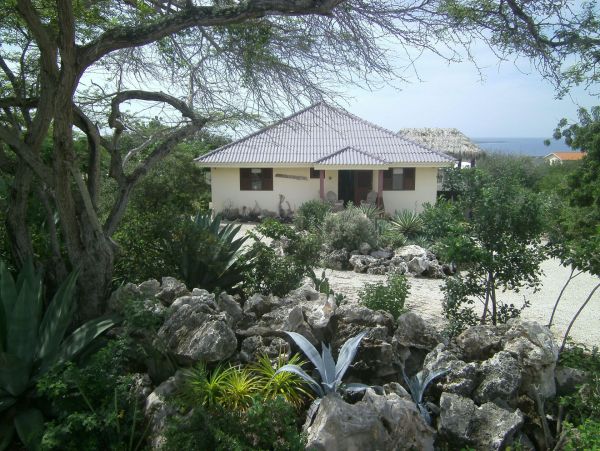 Bonaire Home 982673