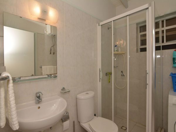 Bonaire Home 982675