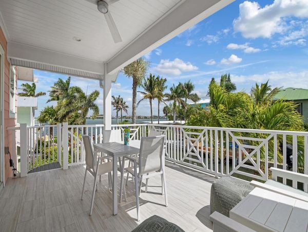 Stunning 4 Bedroom Vacation Rental Home in Bradenton Beach