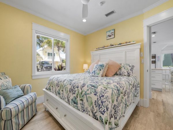 Stunning 4 Bedroom Vacation Rental Home in Bradenton Beach