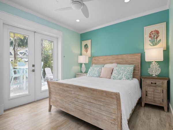 Stunning 4 Bedroom Vacation Rental Home in Bradenton Beach