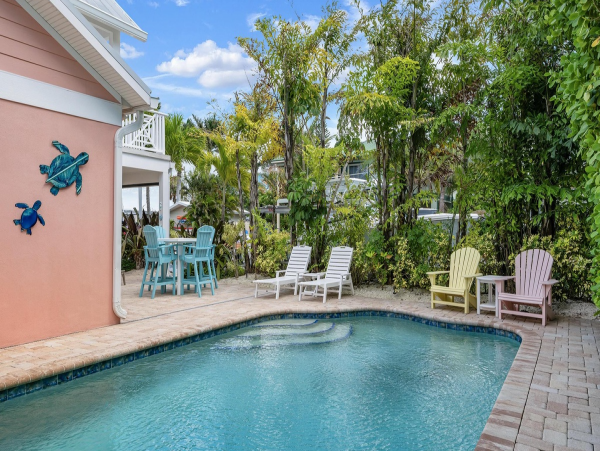 Stunning 4 Bedroom Vacation Rental Home in Bradenton Beach