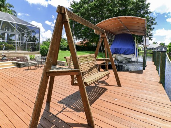 Beautiful Canalfront Three Bedroom Home with Caged Pool
