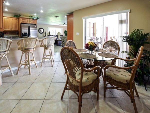 Beautiful Canalfront Three Bedroom Home with Caged Pool