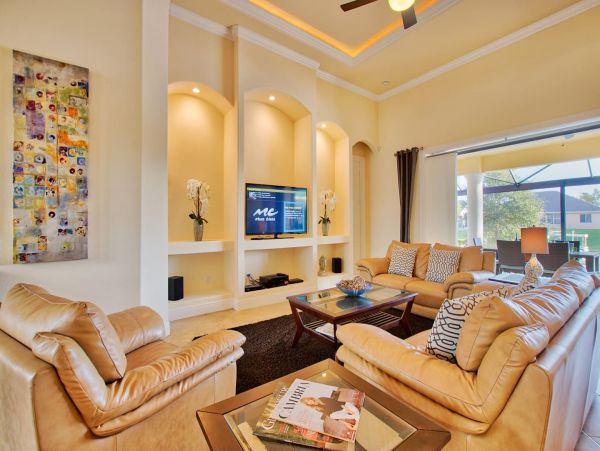 3 Bedroom- 3 Bathroom Villa with water views