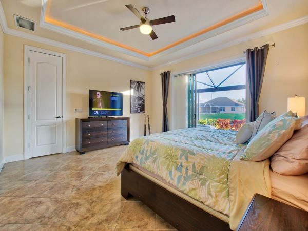 3 Bedroom- 3 Bathroom Villa with water views