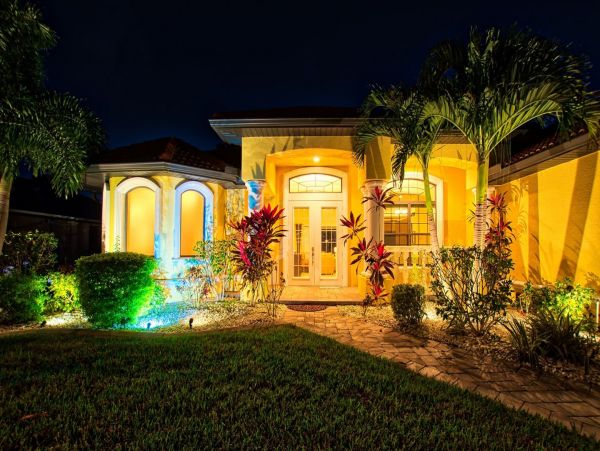 3 Bedroom- 3 Bathroom Villa with water views