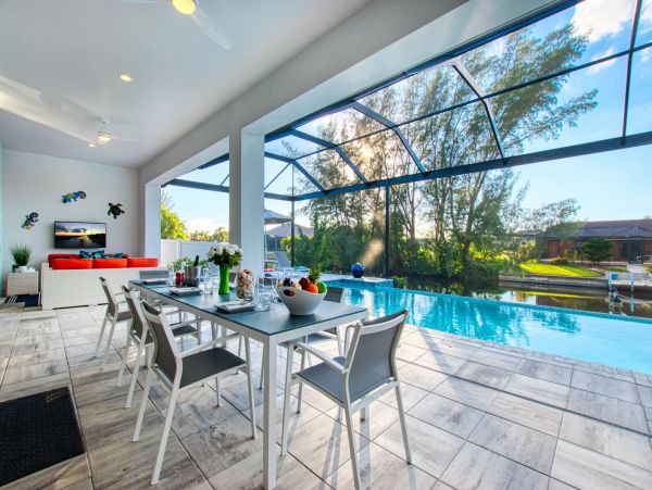 Cape Coral Home 982697