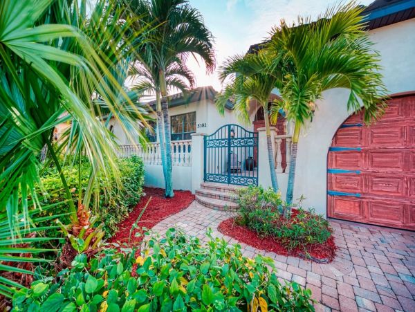 Cape Coral Home 982700