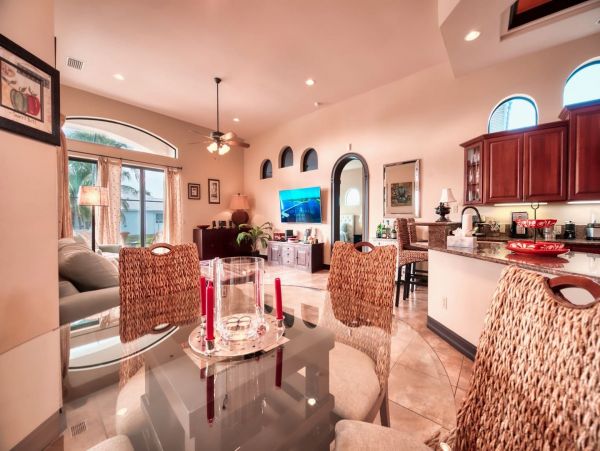 Cape Coral Home 982700