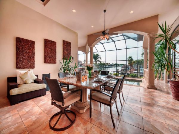 Cape Coral Home 982700
