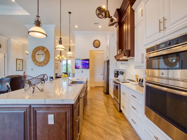 Cape Coral  Canal Front Three Bedroom Vacation Home
