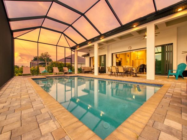 Cape Coral  Canal Front Three Bedroom Vacation Home