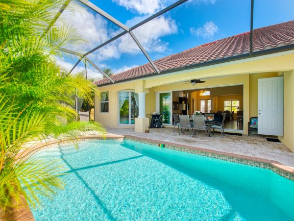 Cape Coral Home 982709