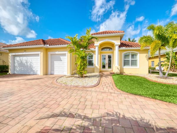Cape Coral Home 982709