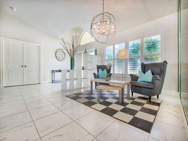 Cape Coral Vacation Rental Home Canal-Front Private Pool