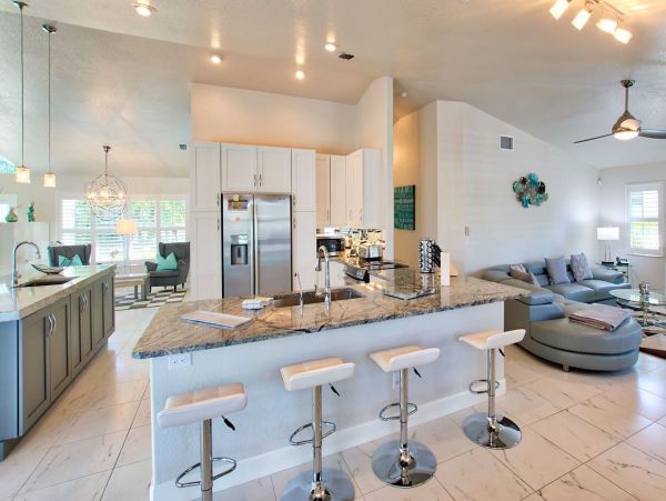 Cape Coral Vacation Rental Home Canal-Front Private Pool