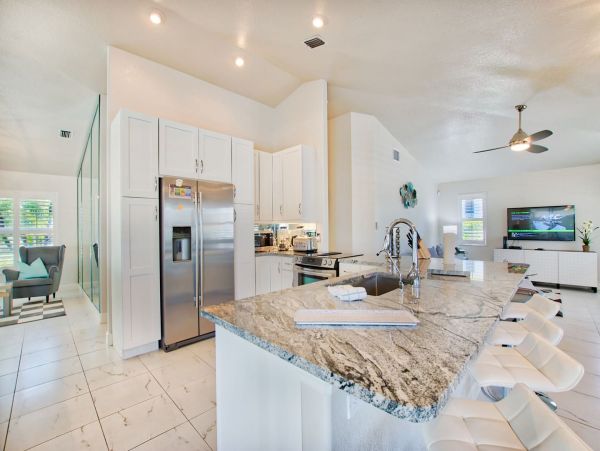 Cape Coral Vacation Rental Home Canal-Front Private Pool