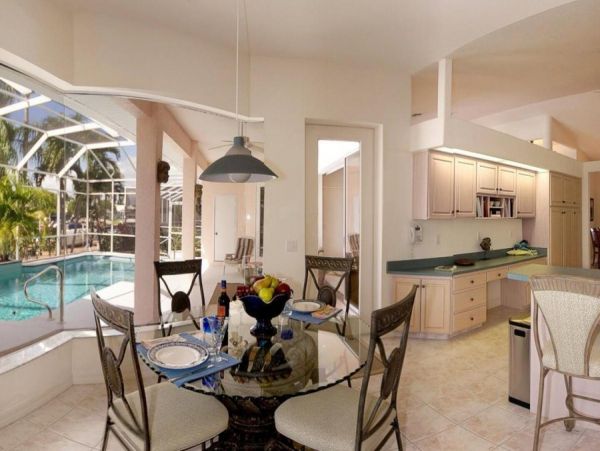 Cape Coral Home 982717