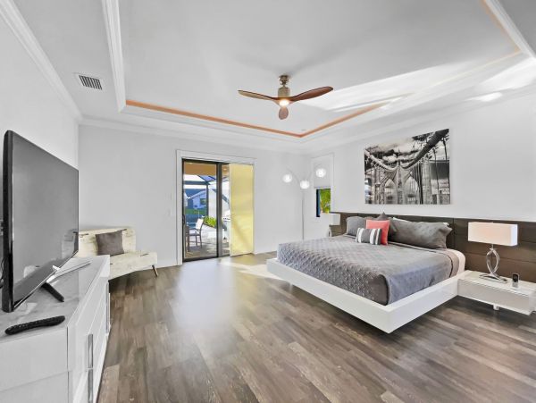 Cape Coral Luxury Vacation Villa Pool