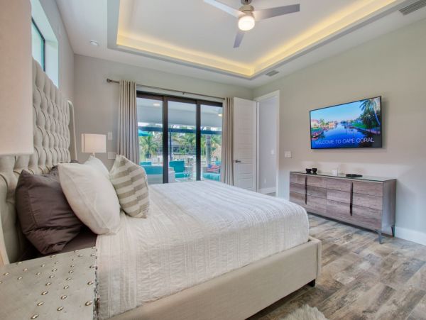 Luxury Cape Coral Vacation Home Three Bedroom