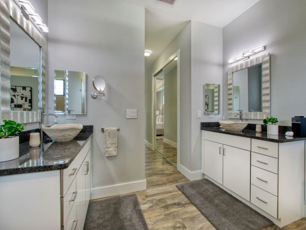 Luxury Cape Coral Vacation Home Three Bedroom