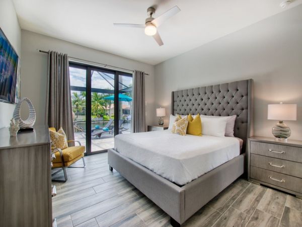 Luxury Cape Coral Vacation Home Three Bedroom
