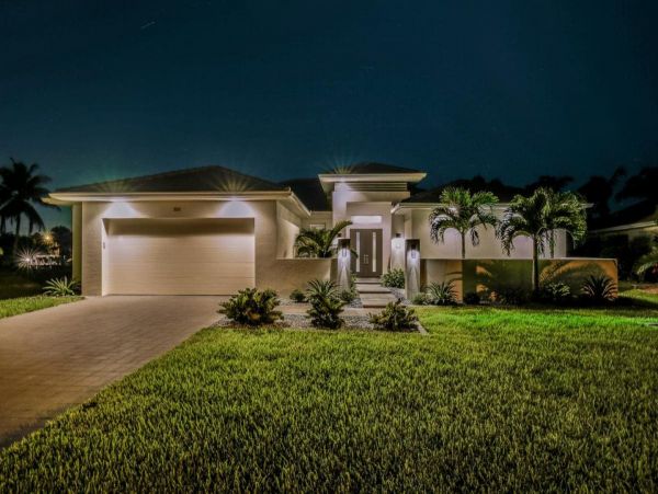 Cape Coral Home 982723