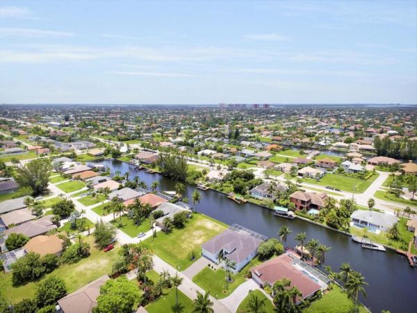 Cape Coral Home 982723