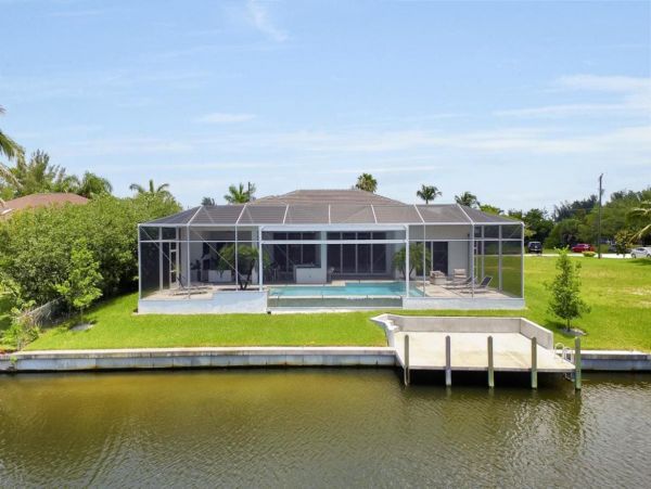 Cape Coral Home 982723