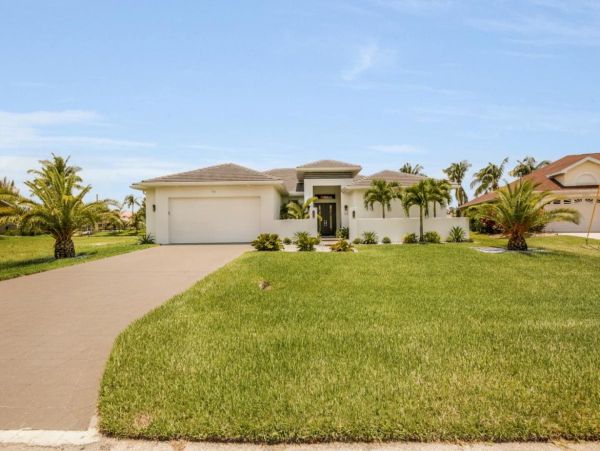 Cape Coral Home 982723