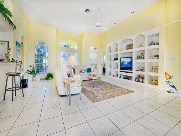 Cape Coral Home 982725