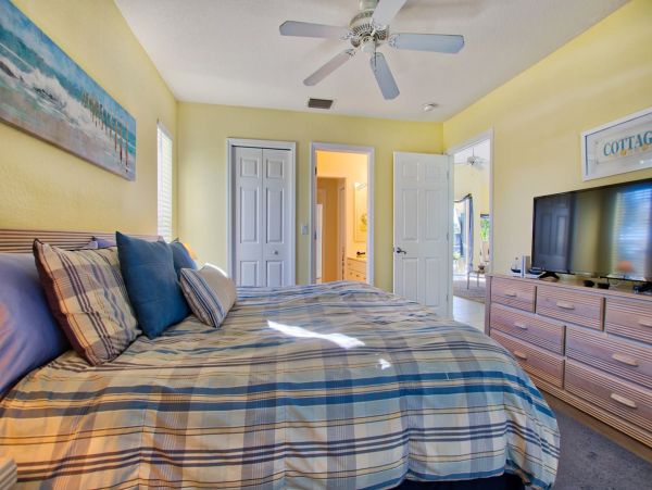 Cape Coral Home 982725