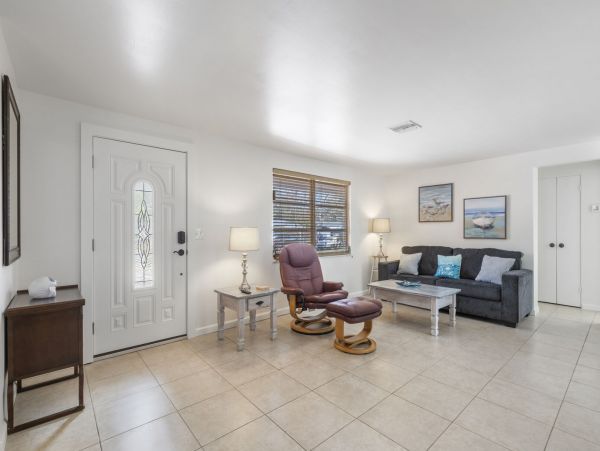 Sarasota Home 982728