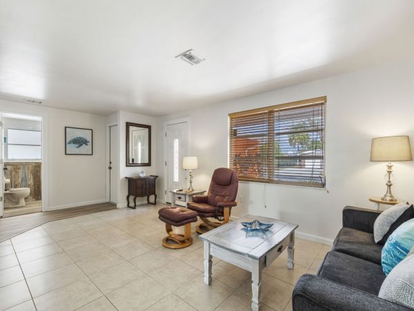 Sarasota Home 982728