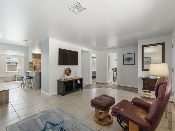 Sarasota Home 982728