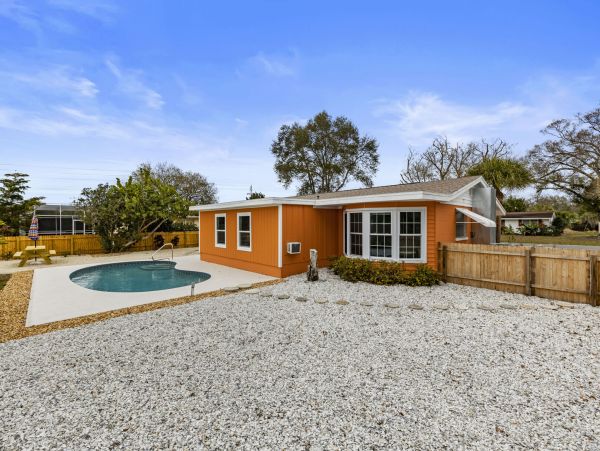 Sarasota Home 982728