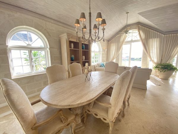 Barbados Home 982731