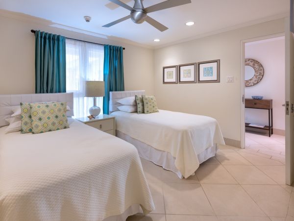 Barbados Condo 982745
