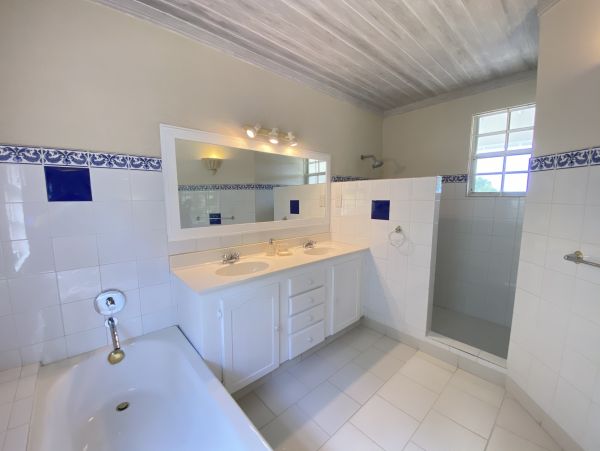 Barbados Home 982753