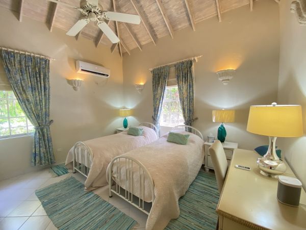 Barbados Home 982753