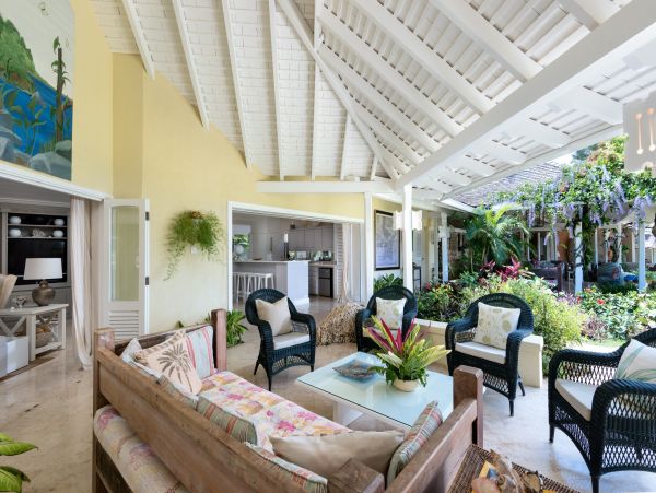 Barbados Home 982763