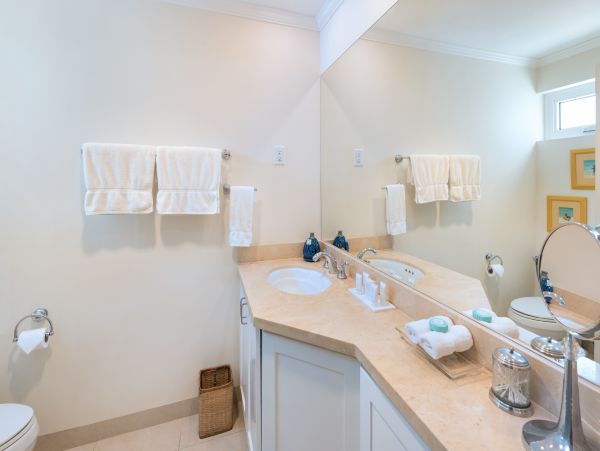 Barbados Condo 982765