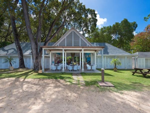 Saint James Vacation Home Walk to Beach Ten Guests