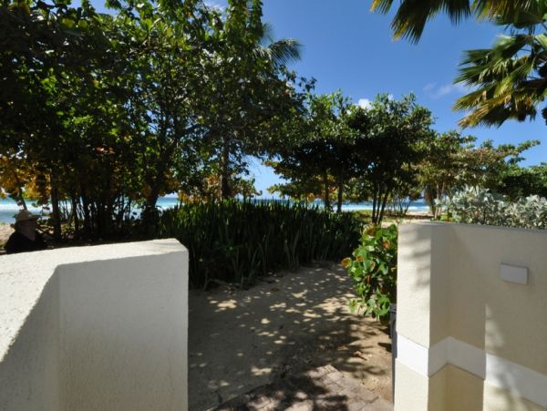 Barbados Condo 982778